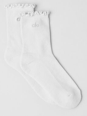 ALO Yoga White Lettuce edge socks